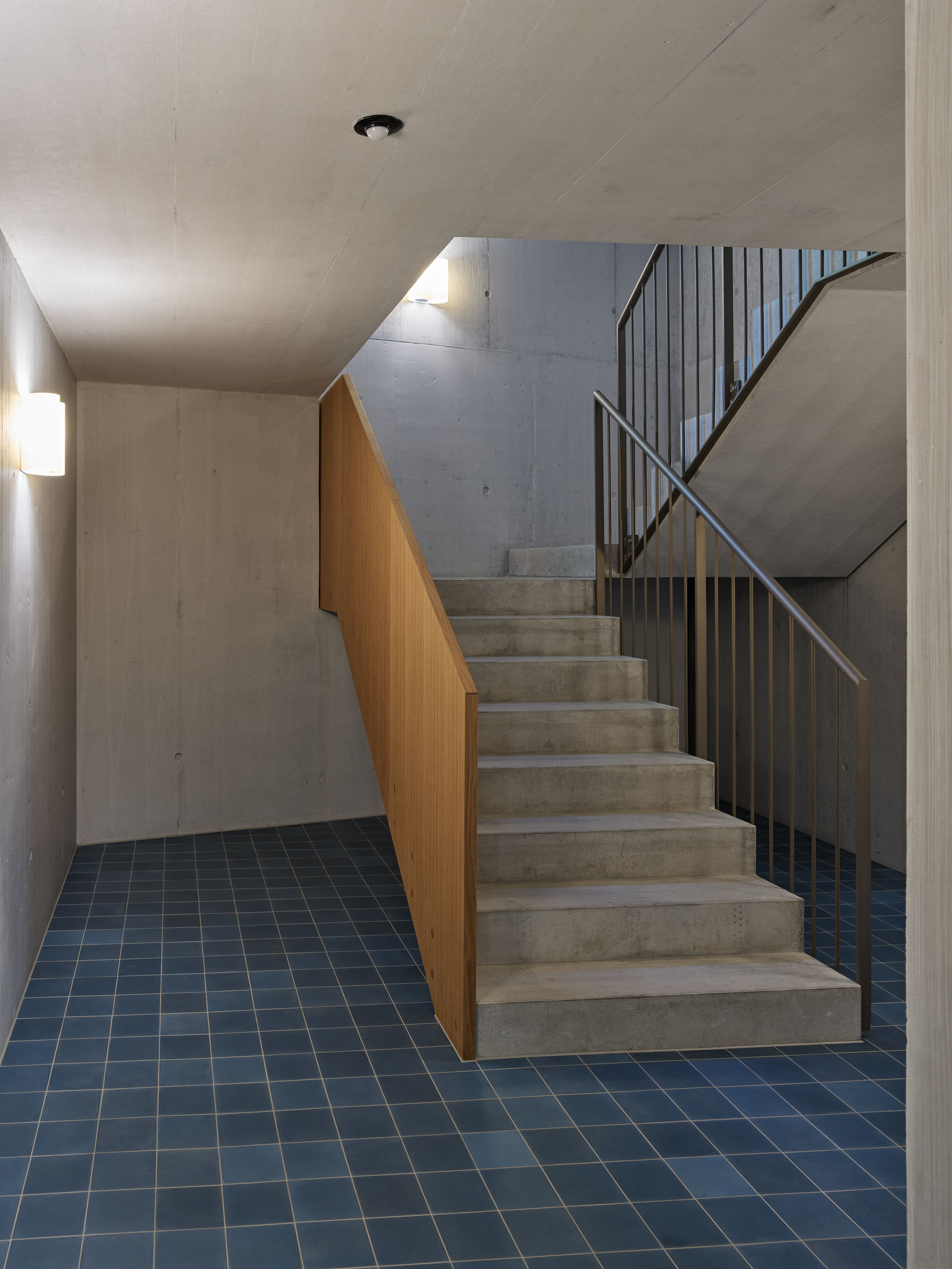 :mlzd ·  Zihlstrasse, Nidau · Aufnahmen 06.2023